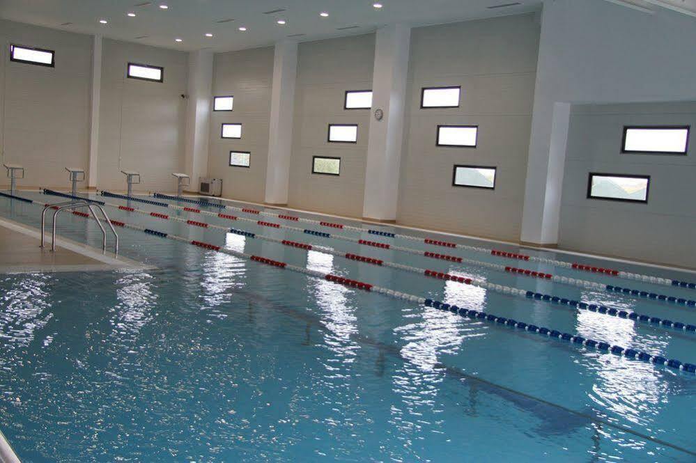 Pik Elegance Hotel Плоещ Екстериор снимка